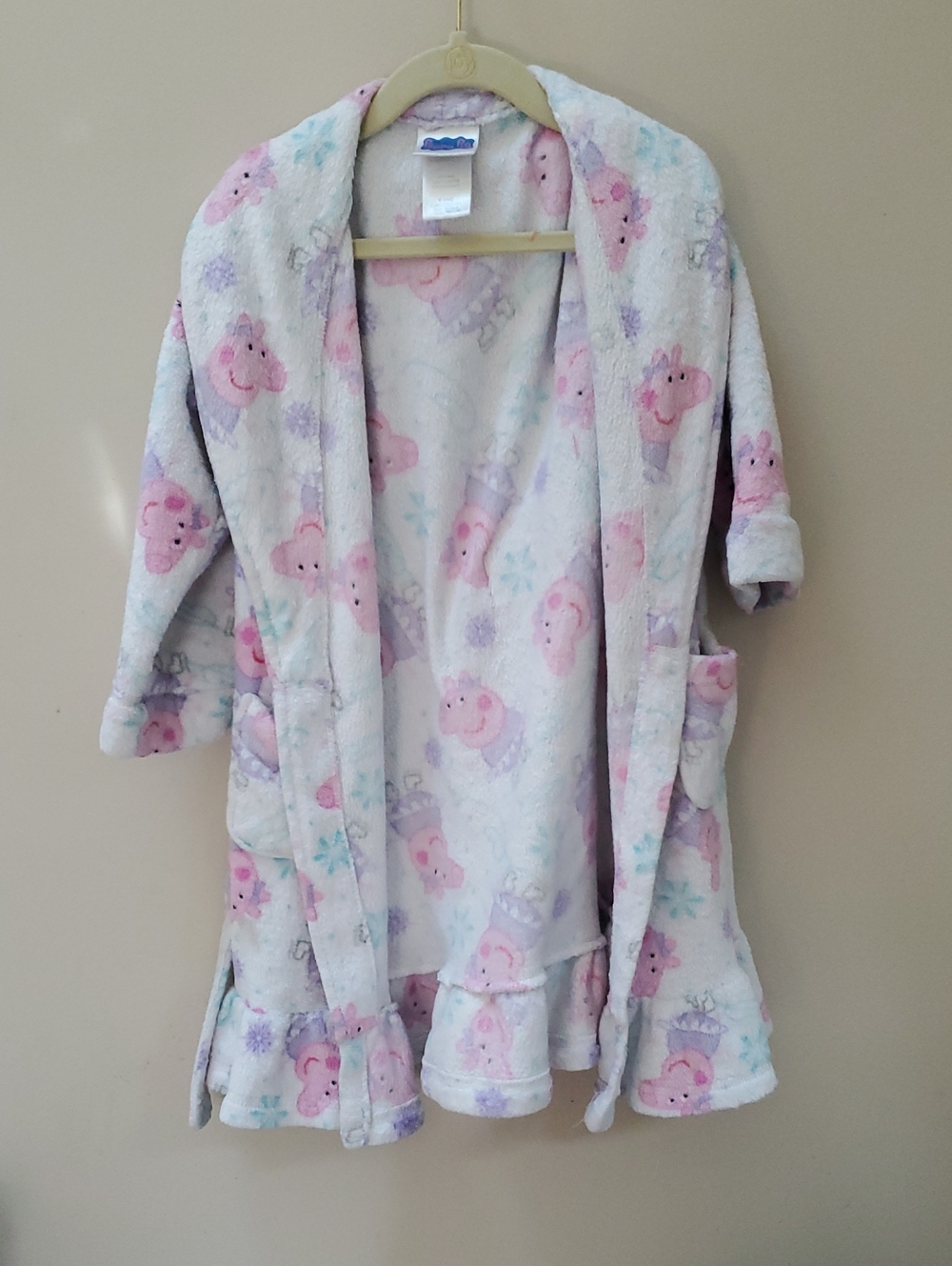 Peppa Pig Plush Robe in White and Pink